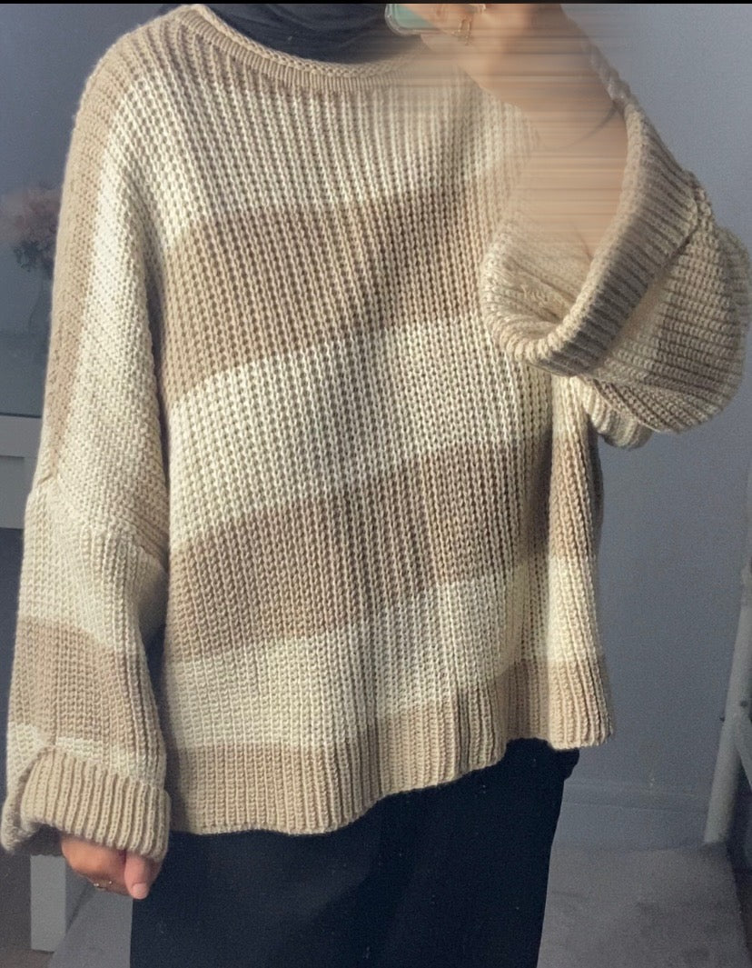 Pull à rayures beiges et couleur taupe